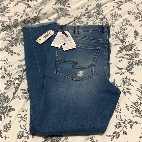 Women’s silver Jeans - Picture 2 of 2